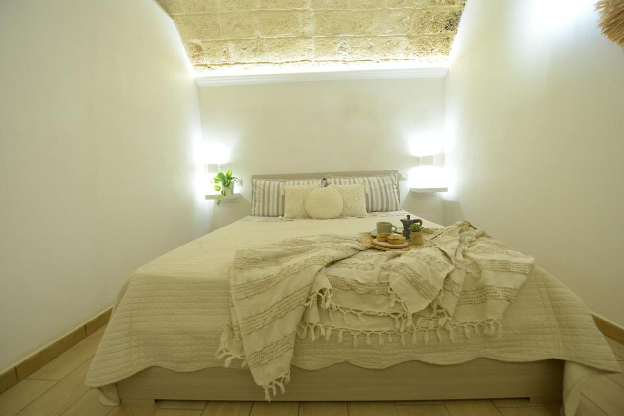 Castrum Casa Vacanza Mesagne Exteriör bild